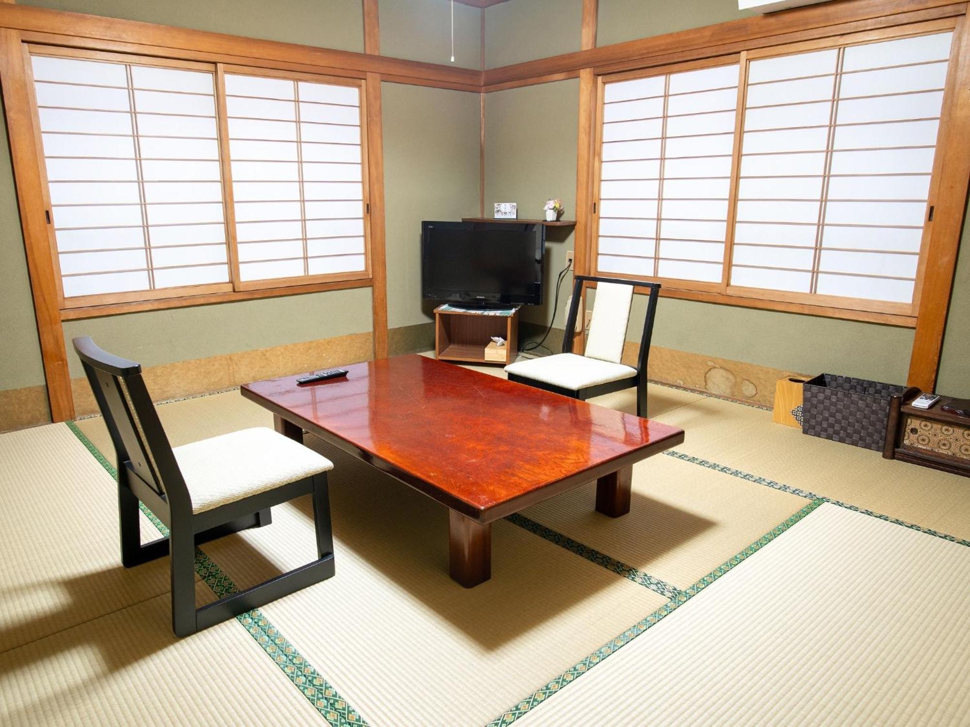 Takayanagi Ryokan - Vacation Stay 88528V تاكاماتسو المظهر الخارجي الصورة